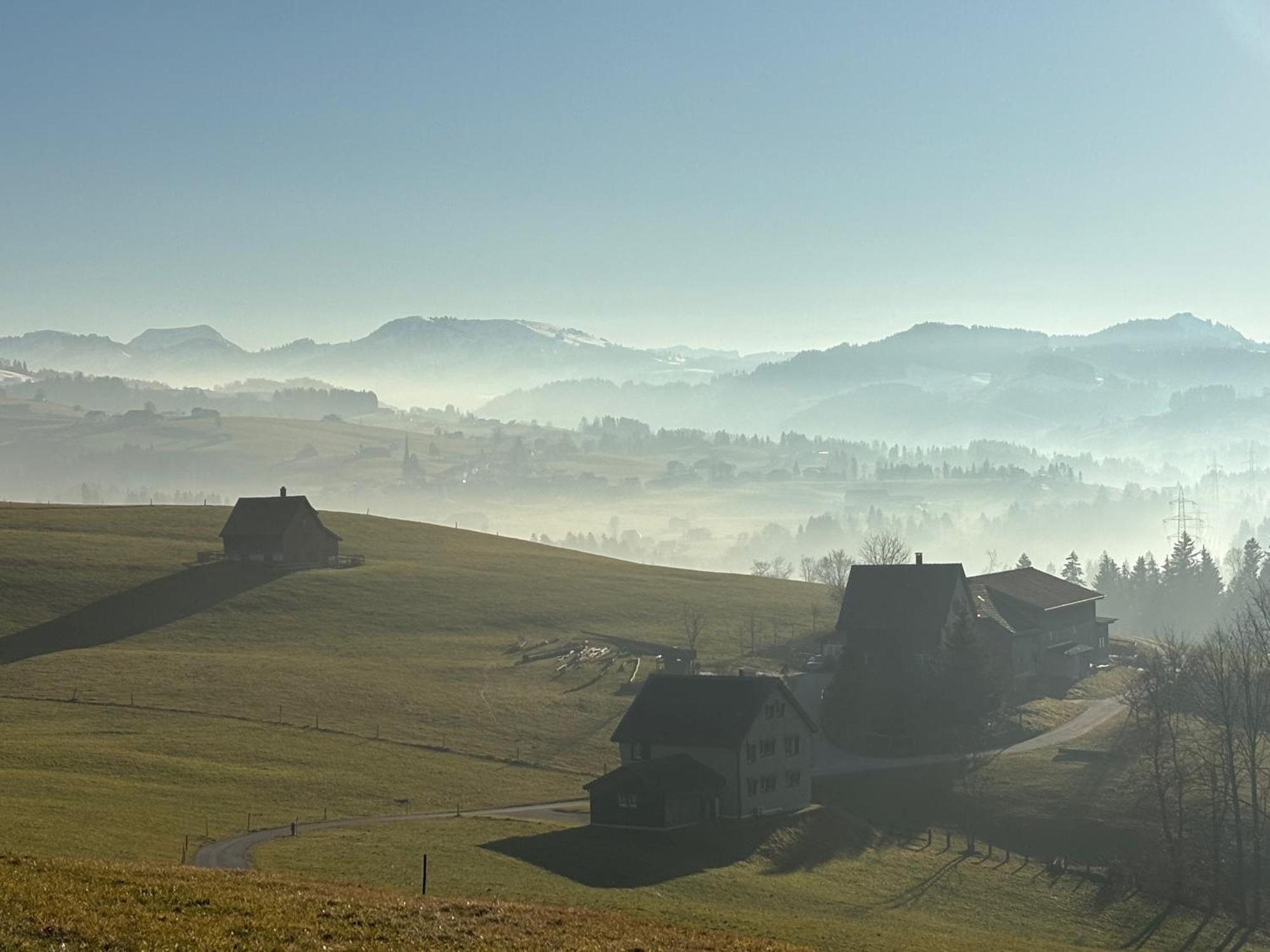 Appenzellerland, Ferienwohnung Mit Aussicht Haslen Exterior foto